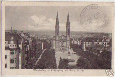 14108 Ak Wiesbaden Luisenplatz mit Kath. Kirche um 1920