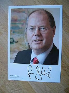 Bundesfinanzminister Peer Steinbrück - hands Autogramm!