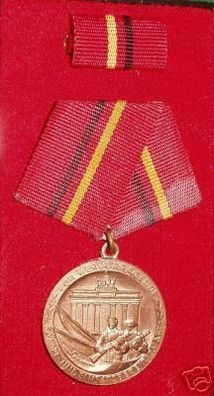 DDR Verdienstmedaille Kampfgruppen in Bronze