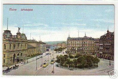 03473 Ak Mainz Banhhofplatz mit Straßenbahnen um 1920