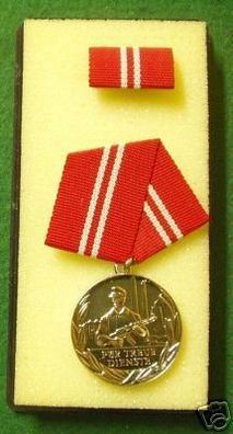 DDR Medaille Kampfgruppe für treue Dienste Silber