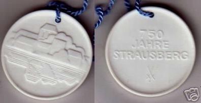 schöne DDR Porzellanmedaille 750 Jahre Strausberg