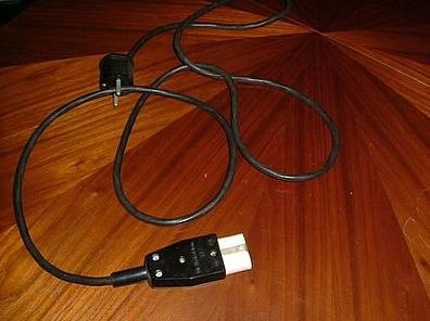 Kabel zum Gebrauch für ältere elektrische Geräte