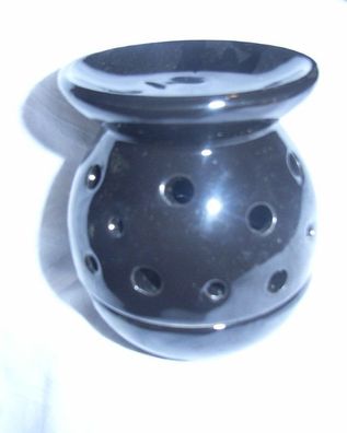 Duftlampe in Weiß oder Schwarz glasierte Keramik Höhe circa 8,2 cm