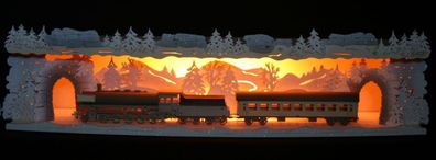3D-Schwibbogen-Erhöhung Sockel 76cm Eisenbahn im Winter Lok Dampflok Zug Erzgebirge