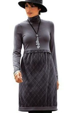 Kleid Damen Jerseykleid grau figurbetonend Gr. 44. Neu mit Etikett. Farbe: grau.