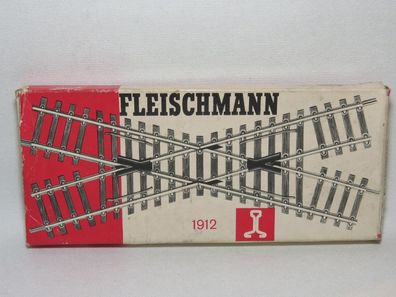 Fleischmann 1912 - Kreuzung - HO - 1:87 - Originalverpackung