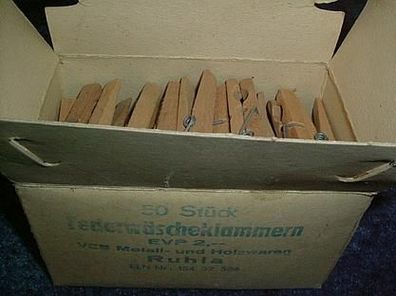 Federwäscheklammern aus Holz-Original im Karton verpack