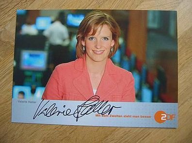 ZDF Fernsehmoderatorin Valerie Haller - handsigniertes Autogramm!!!