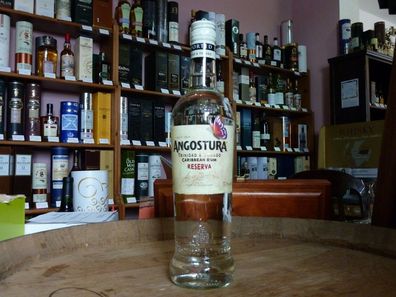 Angostura White Caribbean Rum Reserva 0,7 ltr.