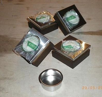 4 dekorative Teelichthalter dunkelbraun / silber