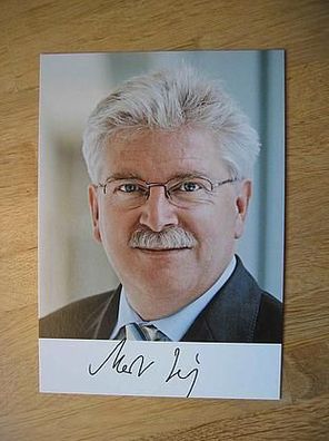 Bayern Staatsminister Martin Zeil - hands. Autogramm!