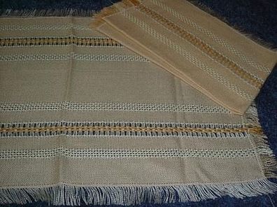 4 Deckchen 50 x30cm-beige mit Webmuster