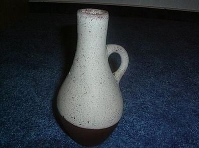 sehr alte Vase mit Griff aus Omas Hausrat