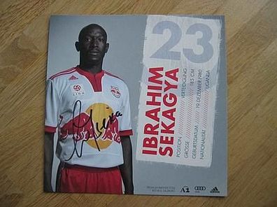 Red Bull Salzburg - Ibrahim Sekagya - hands. Autogramm!