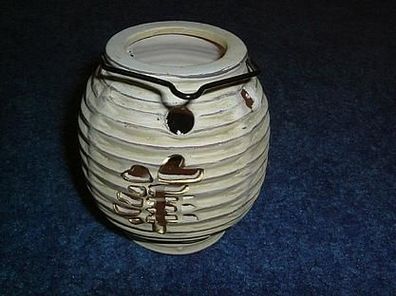 sehr gut erhaltenes Windlicht aus Keramik