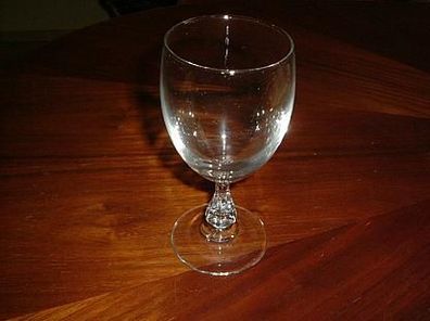 einfaches Weinglas ohne Muster-ca 14cm hoch