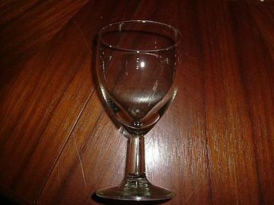 ein einfaches Saftglas-ohne Muster