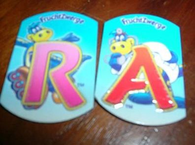 2 Magnete mit Buchstaben A und R von Fruchtzwerge