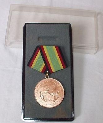 DDR Medaille für treue Dienste der NVA in Bronze
