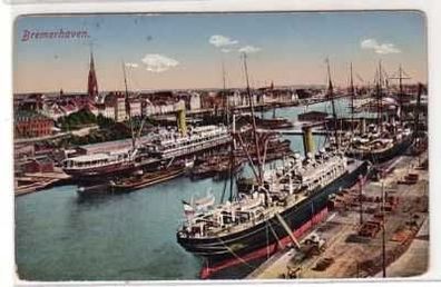 26102 Ak Bremerhaven Hafenansicht mit Schiffen 1913