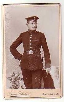 39527 Foto Dresden-N. sächs. Soldat in Uniform um 1910