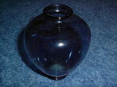sehr schöne Vase aus Lauscha-blau