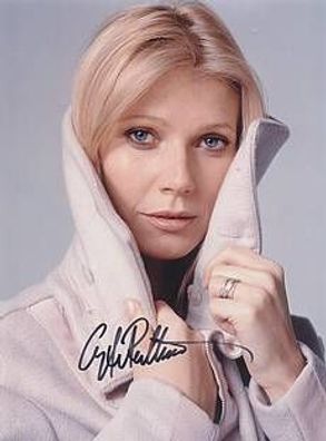 Original Autogramm Gwyneth Paltrow auf Großfoto