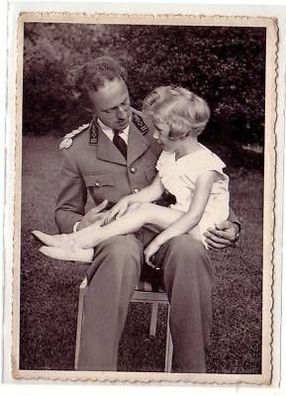 03901 Ak Belgien König Leopold III mit Tochter um 1935