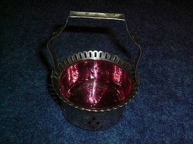 alte Schale-Metall mit Glas aus Omas Haushaltsauflösung