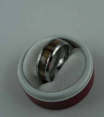 Edelstahl Ring mit Holz Größe 57