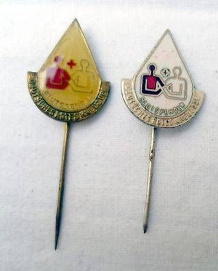 2 x DDR Abzeichen Blutspender in Gold und Silber