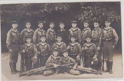 16494 Foto Ak Kiel Matrosen Division um 1918