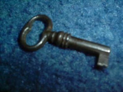 kleiner alter Schlüssel nur 3,5cm lang