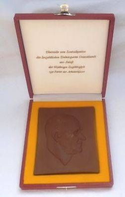 Meißner Porzellan Medaille Partei d. Arbeiterklasse