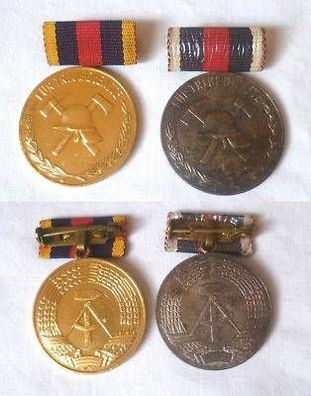 2 x DDR Abzeichen Feuerwehr in Gold und Silber