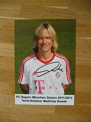 FC Bayern München Saison 11/12 Matthias Nowak Autogramm