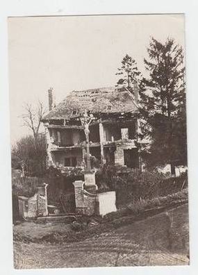 01195 Foto zerschossenes Haus Kruzifix unversehrt 1. Weltkrieg