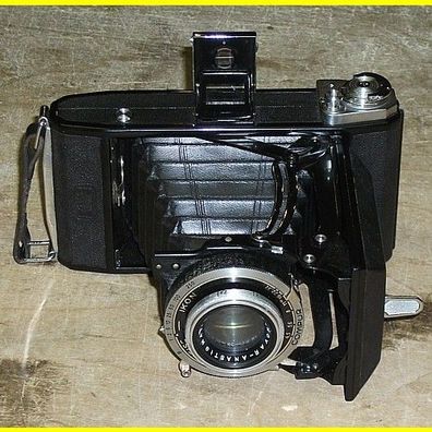 Zeiss Ikon Compur Klappkamera mit Novar-Anastigmat 1:4,5 f=11cm + Tasche +