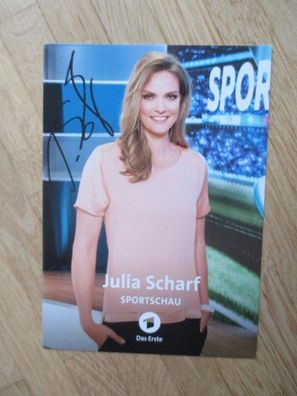 WDR Sportschau Fernsehmoderatorin Julia Scharf - handsigniertes Autogramm!!!