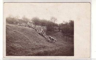 48338 Foto Ak Naumburg Saale Soldaten mit Kanone um 1910