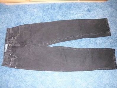 Jeans in gerader Form-Detroit Größe 29/30-JP