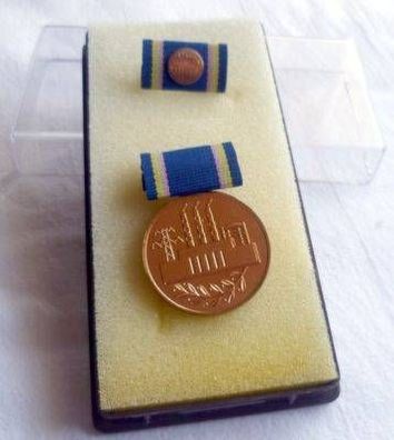 DDR Medaille für Verdienste Energiewirtschaft in Bronze