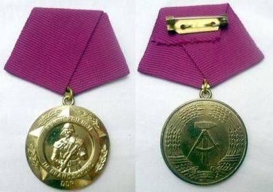 DDR Medaille für Verdienste im Brandschutz