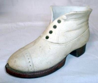 alter kleiner Schnürschuh Schuh aus Porzellan
