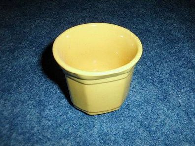 kleiner Übertopf-gelb