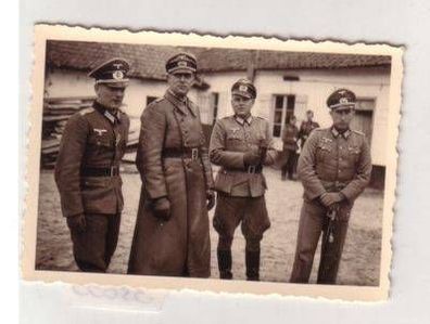 33659 Foto Deutsche Offiziere 2. Weltkrieg Russland ?