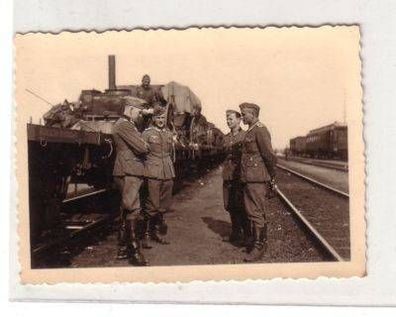 42332 Foto Deutsche Soldaten beim Bahntransport 2. WK