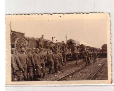 06072 Foto Deutsche Soldaten beim Bahntransport 2. WK
