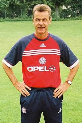 Ottmar Hitzfeld Bayern München 1998-99 seltenes Foto